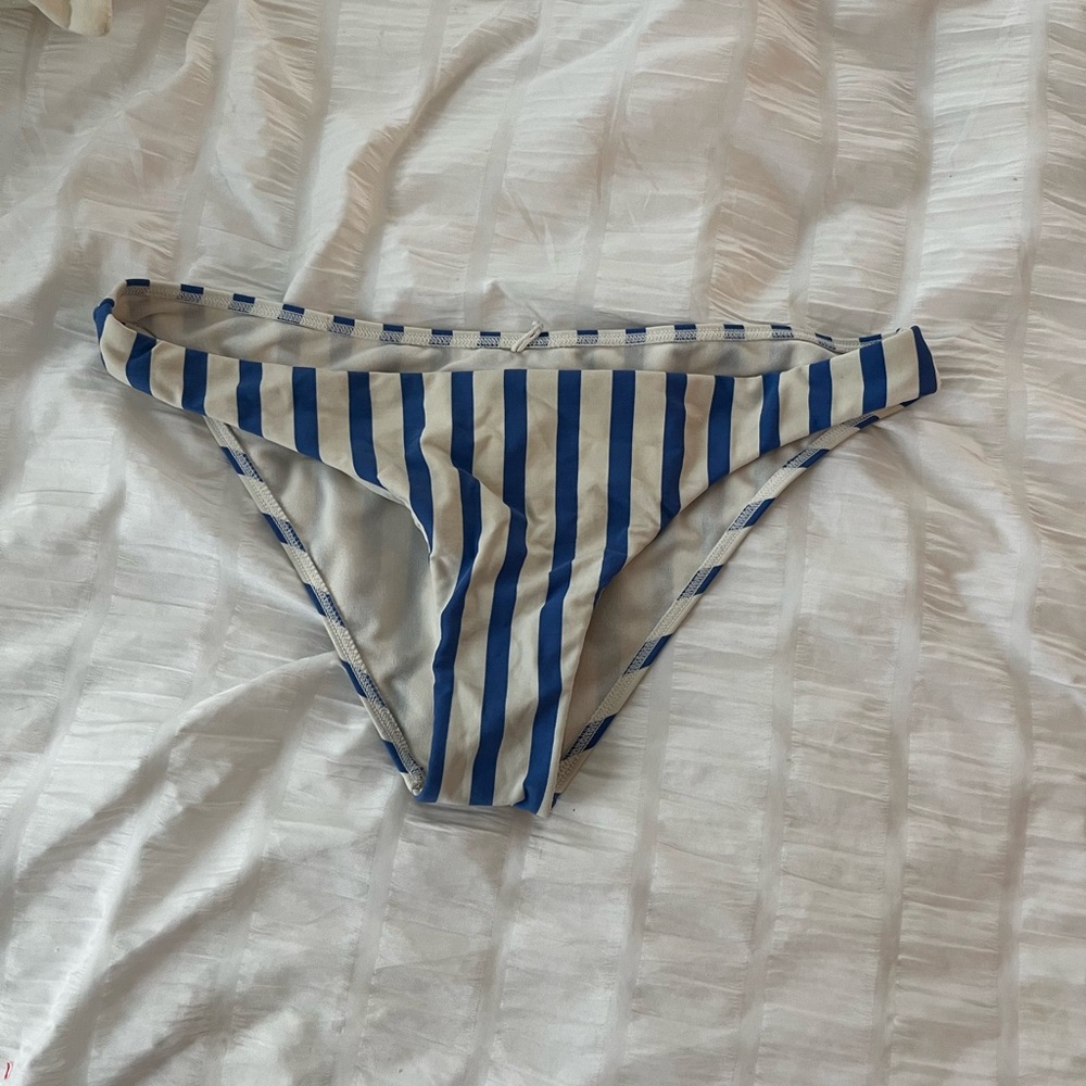 Bathing suit bottoms